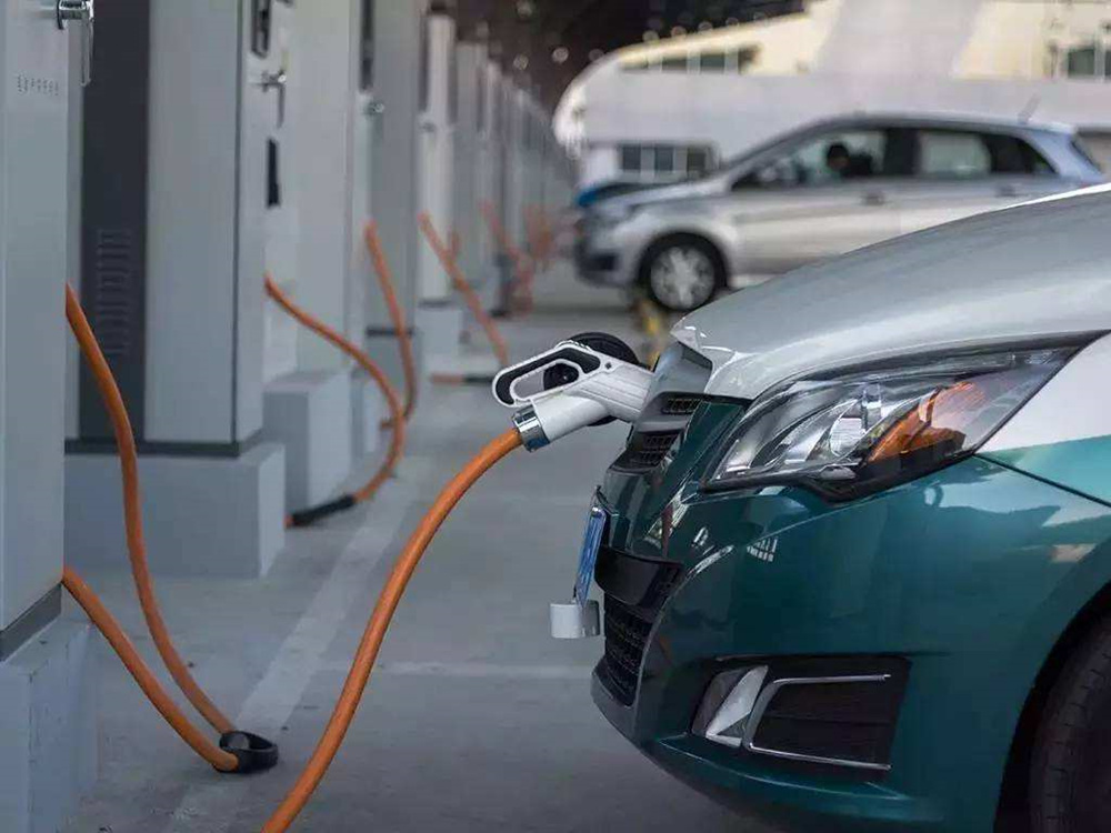 Čínský vývoz automobilů stále roste, přičemž nová energie se stává růstovým motorem