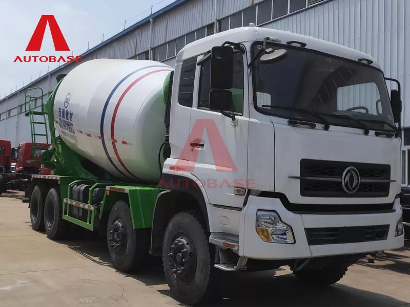Dongfeng Tianlong CL5250GJB4 Mixer Truck